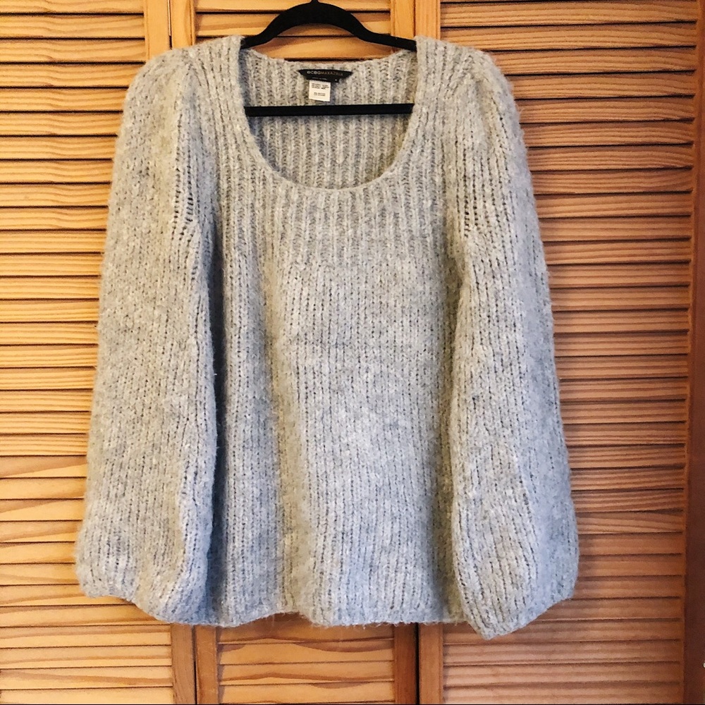 Gray BCBG sweater with puff oversized sleeves